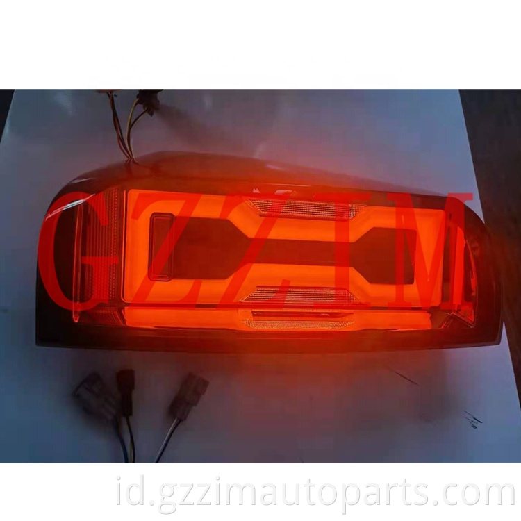 Car Parts Rear Lamp Red Black Led Tail Light For Tund R 20142